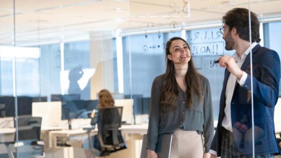 Ondernemersklimaat: personeelstekorten, betalingsachterstanden en economische uitdagingen domineren