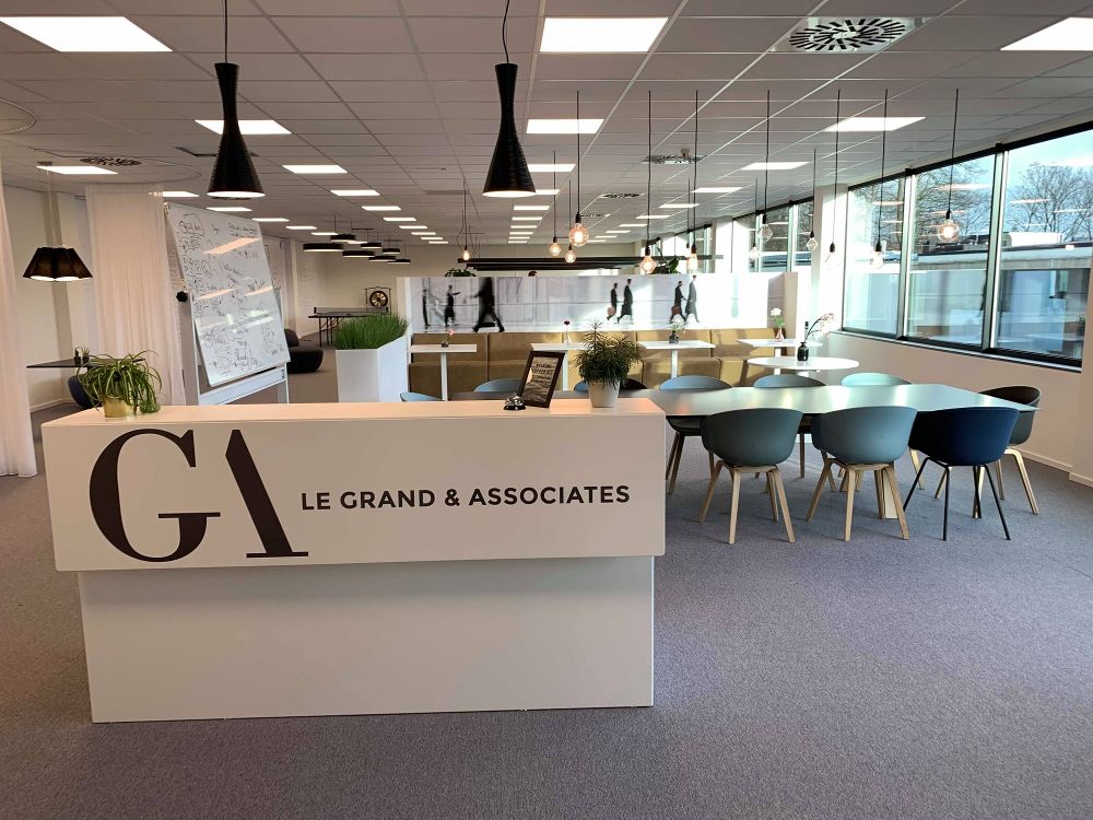 Le Grand & Associates